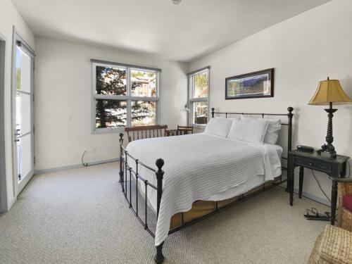 Apartamento Trademark Condo
