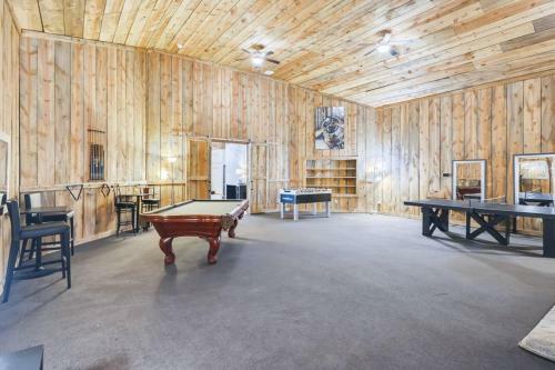 Enjoy Seclusion And Serenity At The Retreat