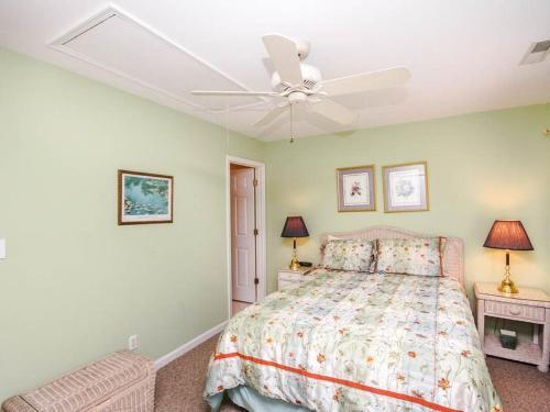 Sea Colony - 53060 Lakeshore