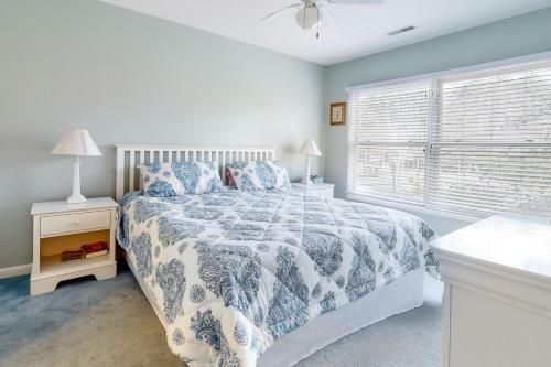 Sea Colony - 17001 Bayberry