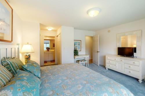 Sea Colony - 53063 Lakeshore