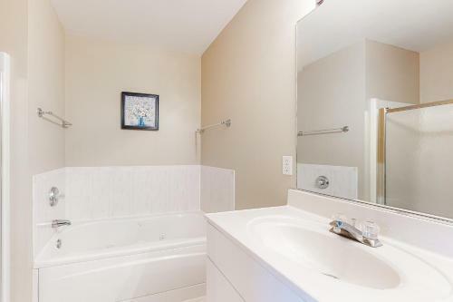 Sea Colony - 56159 Cypress Lake