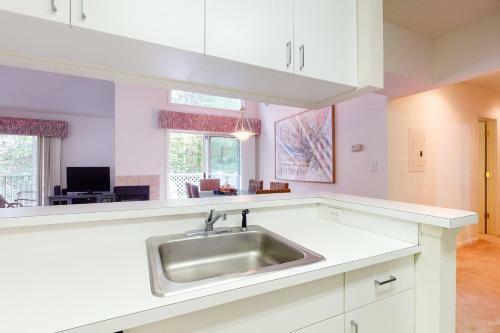 Sea Colony - 50003 Southwinds
