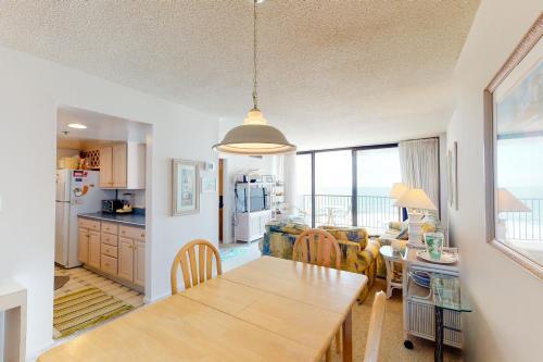 Sea Colony Harbour House II