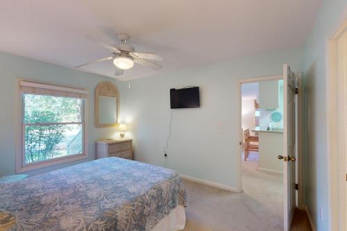 Sea Colony Tall Pines II