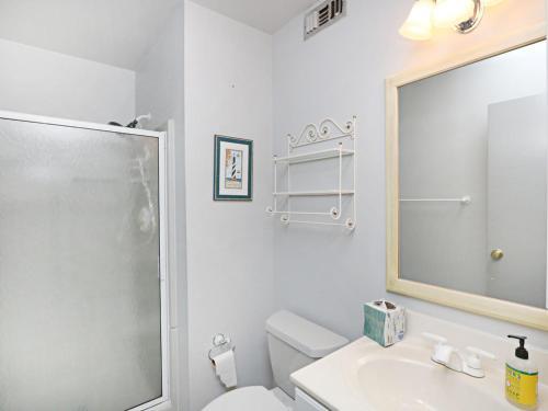 Sea Colony West Lake