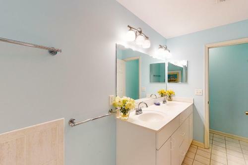 Sea Colony Whispering Pines II