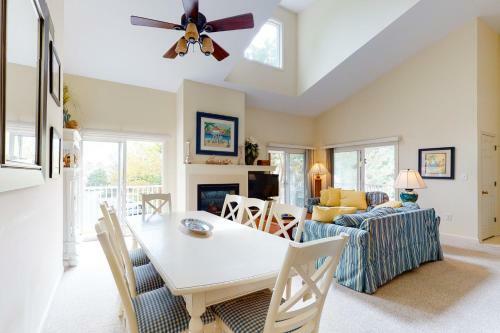 Sea Colony Whispering Pines II