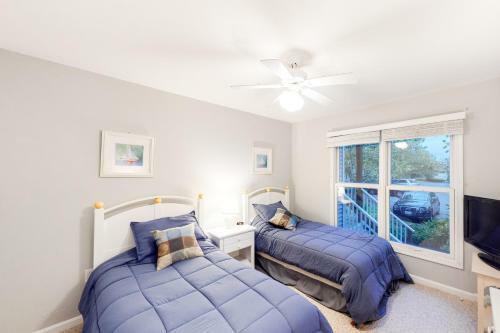 Sea Colony Whispering Pines II
