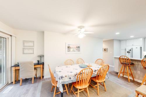 Sea Colony Whispering Pines II