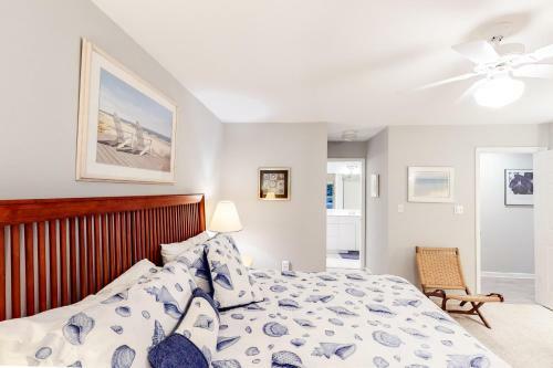 Sea Colony Whispering Pines II