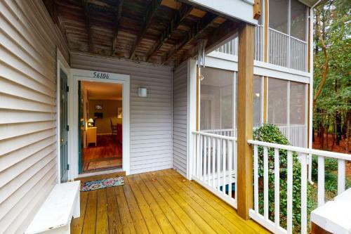 Sea Colony Whispering Pines III