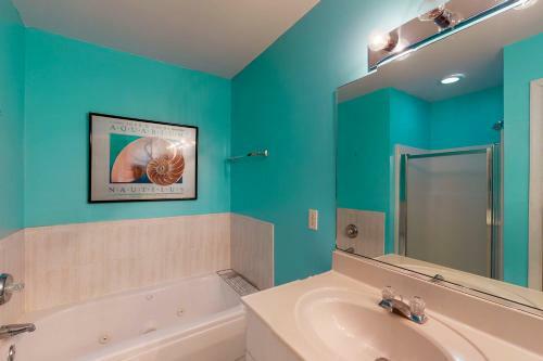 Sea Colony Whispering Pines III