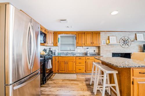 10 W Bayard Street