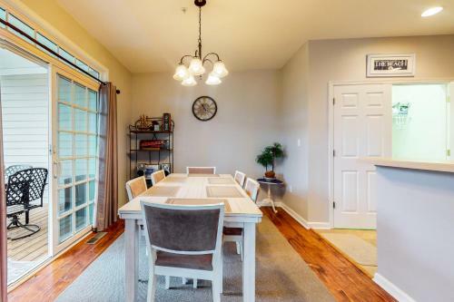 Bear Trap Dunes - 232a October Glory