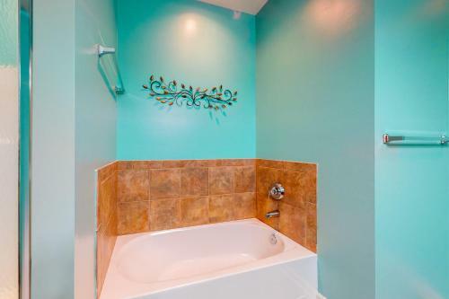 Bear Trap Dunes - 232a October Glory