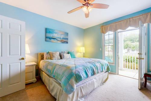 Bear Trap Dunes - 232a October Glory