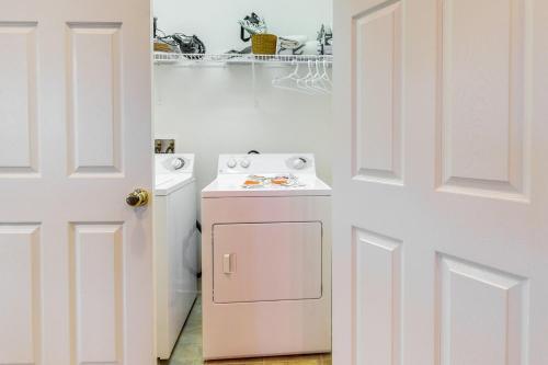 Bear Trap Dunes - 232a October Glory