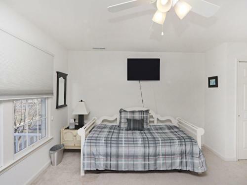 Bear Trap Dunes - 257 October Glory