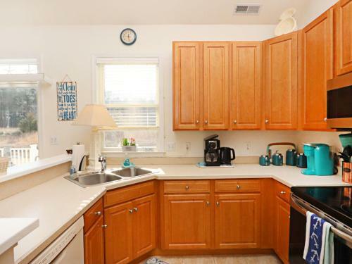 Bear Trap Dunes - 257 October Glory