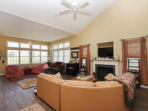 Bear Trap Dunes - 151 October Glory