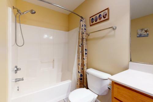 Bear Trap Dunes - 1 Village Green