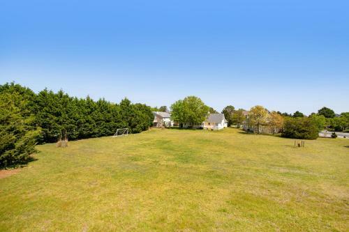 Quillens Point - 38759 Apple