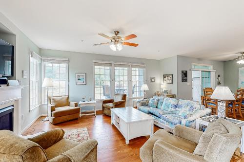 Bear Trap Dunes - October Glory III