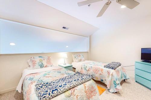 Bear Trap Dunes - October Glory III