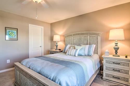 Charming Townhome With Patio, Less Than 5 Mi To Beach!