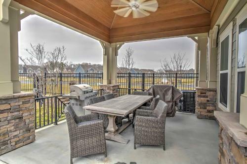 Modern Retreat With Pool Access And 4 Mi To Beach