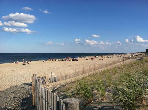 Ocean View Beach Club - 15 Bennett Point