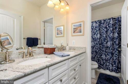 Ocean View Beach Club - 15 Bennett Point