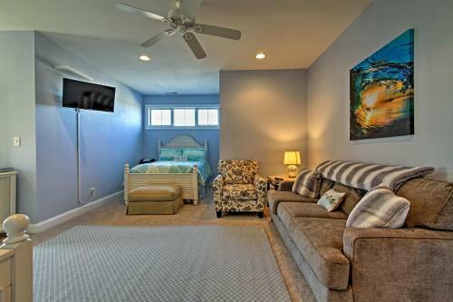 Selbyville Golf Course Home With Deck And Pool Access!