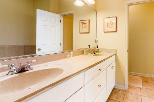 Bear Trap Dunes - 77d October Glory