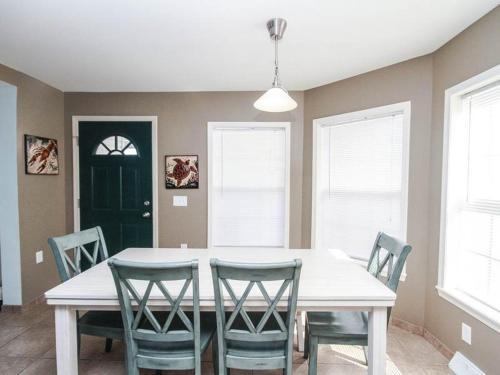 Cape Windsor - 38761 Cleveland