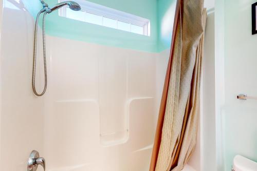 Swann Cove - 36954 Trout Terrace South