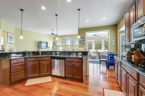 Bayside Resort - 36506 Wild Rose