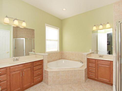 Bayside Resort - 36487 Wild Rose