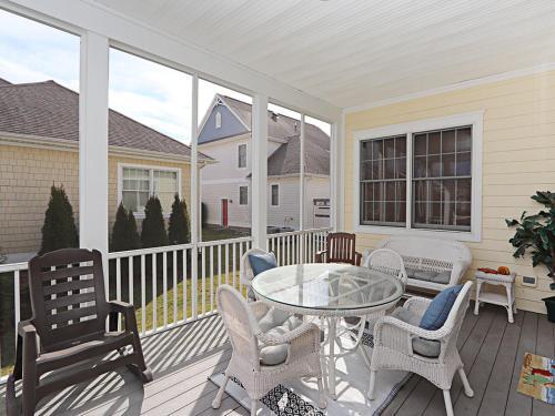 Bayside Resort - 36475 Wild Rose