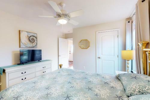 Bayside Resort - 36519 Wild Rose