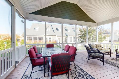 Bayside Resort - 36519 Wild Rose