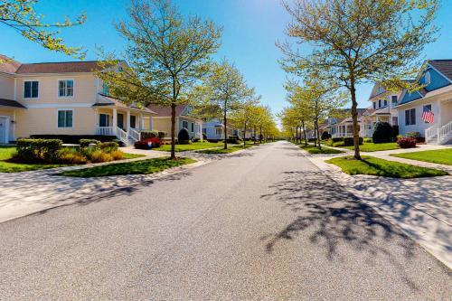 Bayside Resort - 36452 Wild Rose