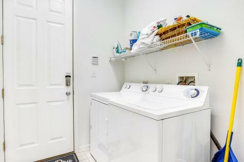 Bayside Resort - 36295 Sunflower