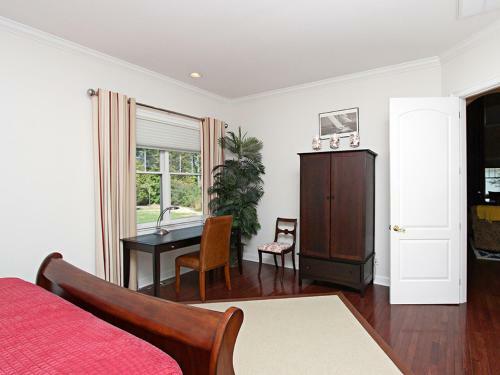 Bayside Resort - 36234 Sunflower