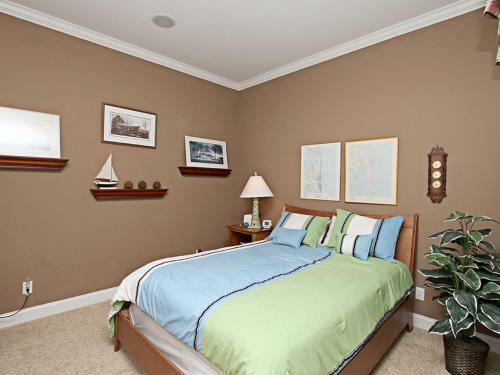 Bayside Resort - 36234 Sunflower