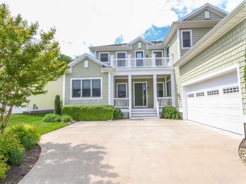 Bayside Resort - 36234 Sunflower