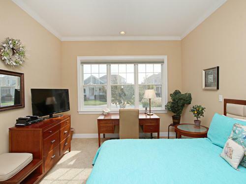 Bayside Resort - 36234 Sunflower