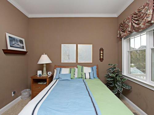 Bayside Resort - 36234 Sunflower