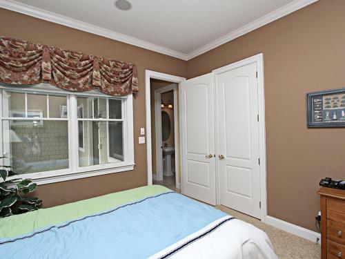 Bayside Resort - 36234 Sunflower